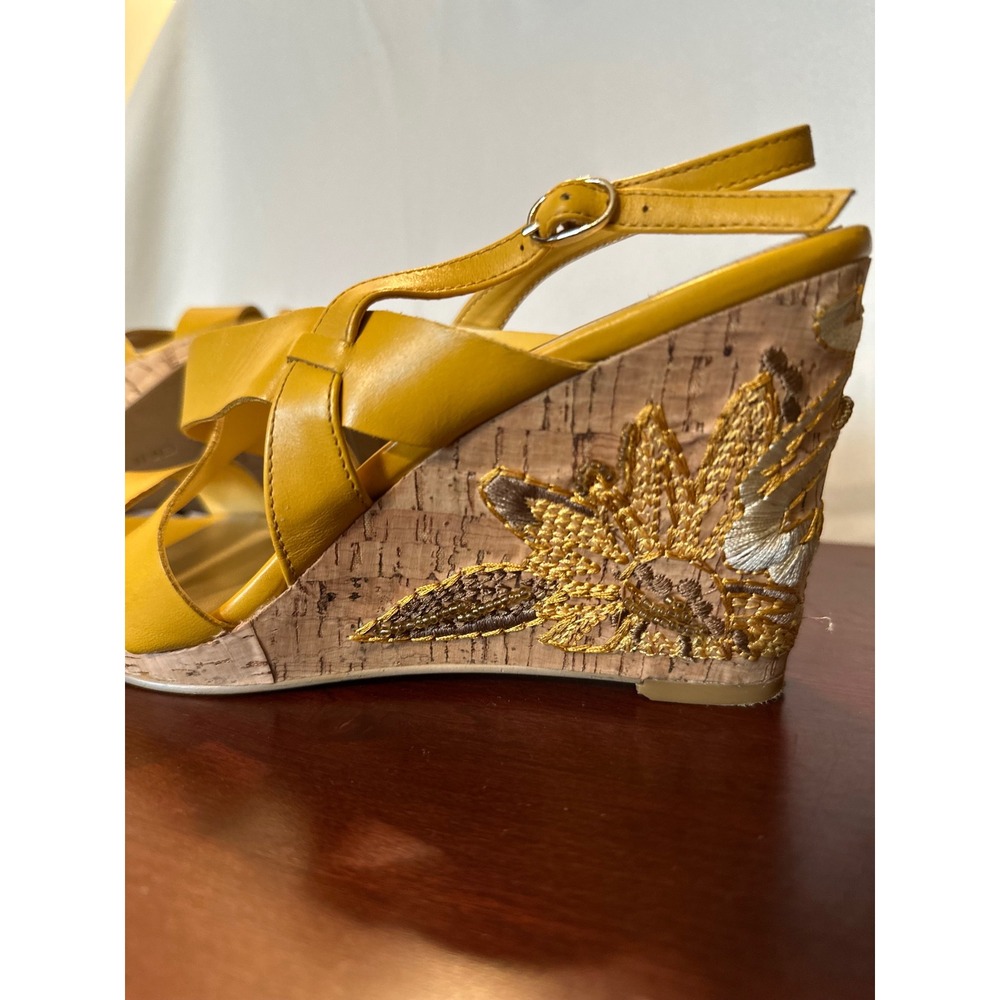 Women's‎ wedge sandals